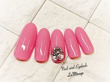 ネイルサロン ラミラージュ/ワンカラーＶカット1本付き