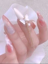 ブリー(Brille)/バタフライチャームネイル♪