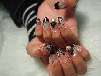 シス(S.I.S)/担当佐藤