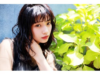 ラシーズ 京都店(La SHE's)の写真/≪驚異の持続力で大人気≫バインドロックで濃く印象的な目元を実現！少ない自まつ毛でボリューム感UP◎