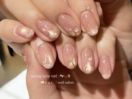 チューリップ　水滴ネイル