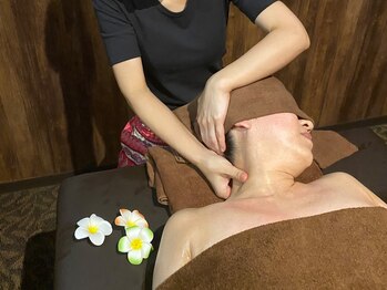 アジアンリラクゼーション ヴィラ 大橋店(asian relaxation villa)/バリニーズ施術シーン