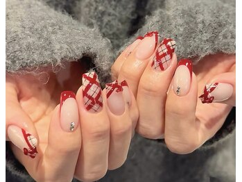 大人かわいい赤のチェック