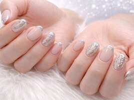 上品ラメフレンチ