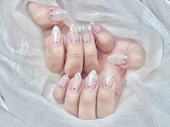 ラメグラデーションネイル