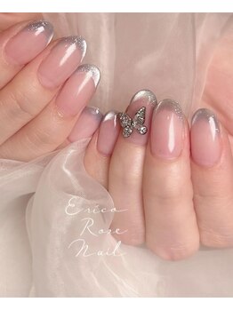エリカローズネイル 天神本店の写真/旬のネイルをいち早く♪大人上品デザインでトレンドをおさえた美しい指先に☆上質空間で納得の技術&接客◎