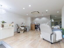 内観/ネイル　2席あり