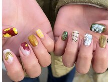 ハズグラスネイル(Haze Grass nail)/手書きネイル