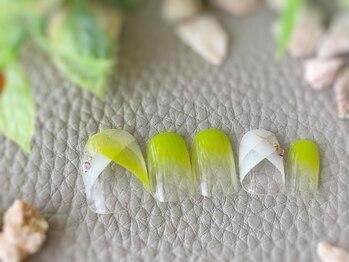 ネイルアンドアイラッシュサロン ブレス 長町南駅店(BLESS)/品格のあるマドラスチェック♪