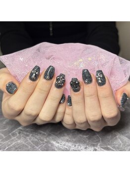 黒フラッシュネイル