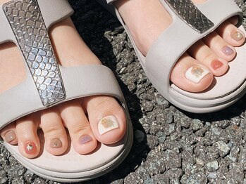 リタ ハマセン(LiTA. hamasen)/pink × brown 担当:平岡