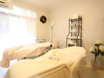 メナードフェイシャルサロン 吹田五月が丘店/2