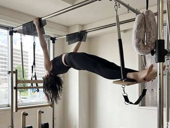 オーケー(OKAY)/セッション風景【ピラティス】