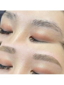 プリンプアイラッシュ(PRIMp.Eyelash)/並行眉×wax脱毛