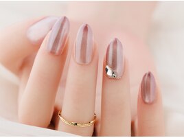 シンプルポイントネイル