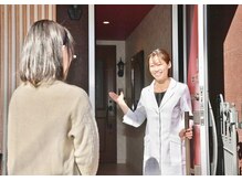 ビープロデュース 国分寺店(B' PRODUCE)/笑顔でお出迎え