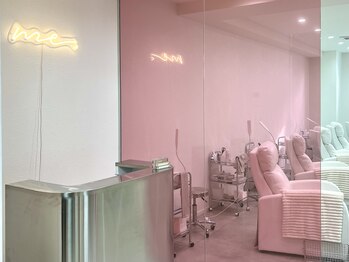 ミー 大宮一の宮通り店(me.)