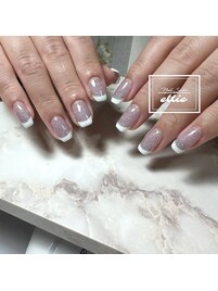 ラメベース白フレンチネイル