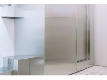 ザ ブロウ 渋谷店(THE BROW)/THE BROW［眉毛 渋谷 メンズ］