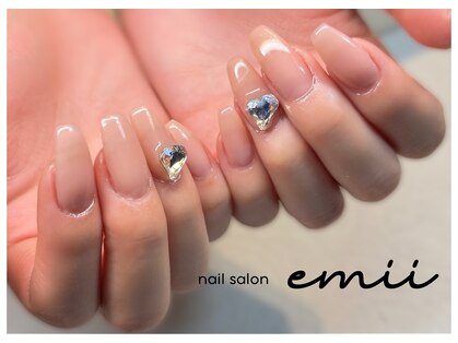 エミィ(emii)の写真