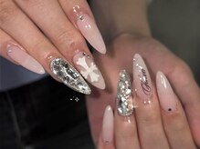 ロッソ(ROSSO)の雰囲気（girly nail design）