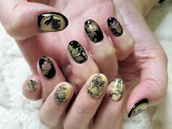 エリーズナードネイルズ(Erie’s Nerd Nails)の写真/あなたの「大好き」を詰め込んだ特別な美爪へ！圧倒的な技術力で施すデザインは大切なイベント時にも☆