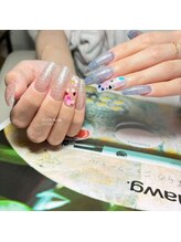 サロン ド ルネ(Salon de Lune)/