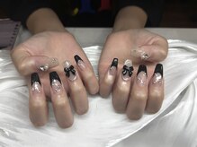 ザ ネイル(The Nail)/ブラックフレンチ