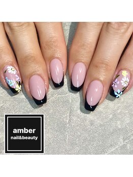 アンバー(amber)/【FUMINO担当】黒フレンチ×花