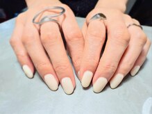 ソアレ(Soare)/バターイエローワンカラー