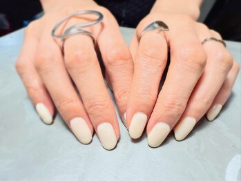 ソアレ(Soare)/バターイエローワンカラー