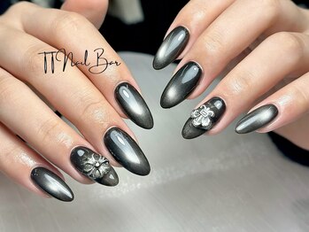ティティネイルバー(T.T Nail Bar)/マグネットネイル
