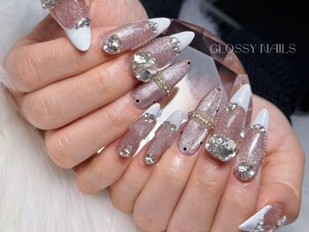 グロッシー ネイル(glossy nails)の写真/【長さ出し自由自在】スカルプ・チップ長さだし◎3枚MAXまでOK!持ち込みデザイン&豊富なアート対応★