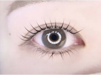 サロン リベラ(Salon Libera)の写真/丁寧カウンセリング&お客様のお悩みに合わせた施術/ケアのご提案にリピーター続出◎【まつ毛パーマ¥3980】