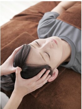 カジュアルエステ レジーアの写真/１１月限定★まつげパーマ＋ドライヘッドスパ＋まつ毛ケアトリートメントor唇ケア￥５０００