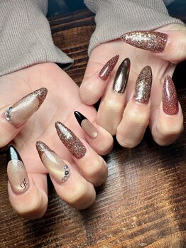 爪屋べっぴん堂/