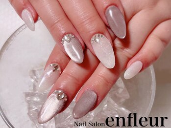 ネイルサロン アンフルール/
