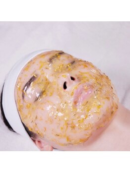 スタジオテーラーシックス(STUDIO TAILORSIX)の写真/【毛穴洗浄+PDRN配合ハイドロジェリーでやわもち白肌...】話題の肌管理◎ハイドロで毛穴汚れ、角質を除去