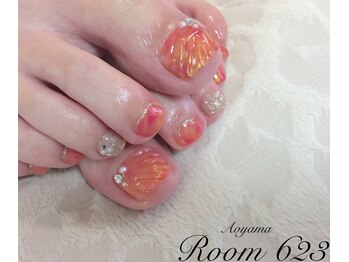 ルーム735 青山(Room735)/アート自由/フットネイル