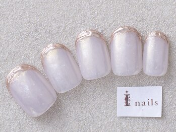 アイネイルズ 三宮店(I nails)/先端ミラーフレンチ¥9000