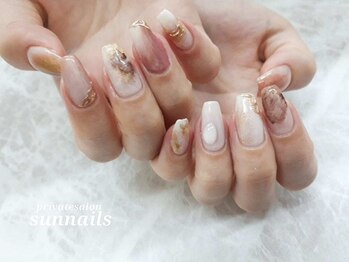 サンネイルズ(sun nails)/ニュアンスネイル