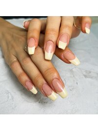 パステルイエローフレンチ