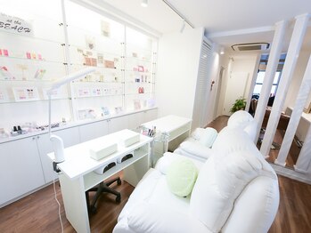 エルア ホノ ホノ(Elua Hono-Hono)/ネイルスペース