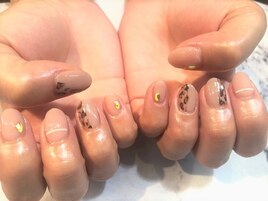 ほんのりレオパードネイル