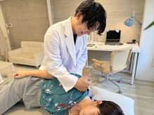 整体アイリス バイ ココイロ(IRIS by COCOIRO)の雰囲気（首・肩甲骨周りの施術で猫背改善【猫背矯正/肩こり/リンパ】）