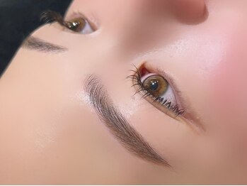 ビビ(BIBI)の写真/【新規限定★HBL¥6000、眉パック付き¥7000】眉を整えるだけでお顔の印象が激変!お得なクーポンご用意あり◎