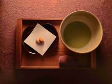 マッサージ整体院 なごみや 浅草店の雰囲気（施術の後は、抹茶か玄米茶をお選びいただけます。(お茶菓子付き)）