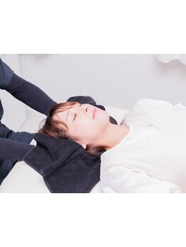 首・肩のつらさを改善したい