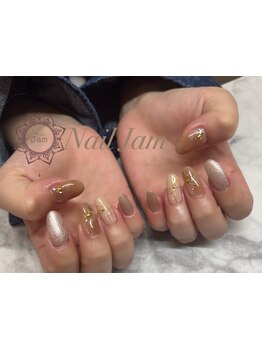 爪の悩みを解消できる（ケア含む）