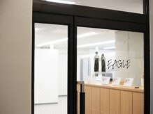 イーグル 三宮 元町店(EAGLE)の雰囲気（店内[元町/眉毛/眉毛パーマ/美眉/アイブロウ/神戸元町/眉毛]）
